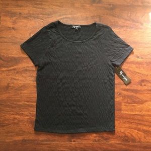 Black detailed tee shirt